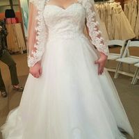 Ok ladies... Drop a pic of your BEAUTIFUL DRESSES