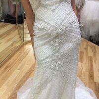 Sweartheart top with a bit of fit & flare bottom.