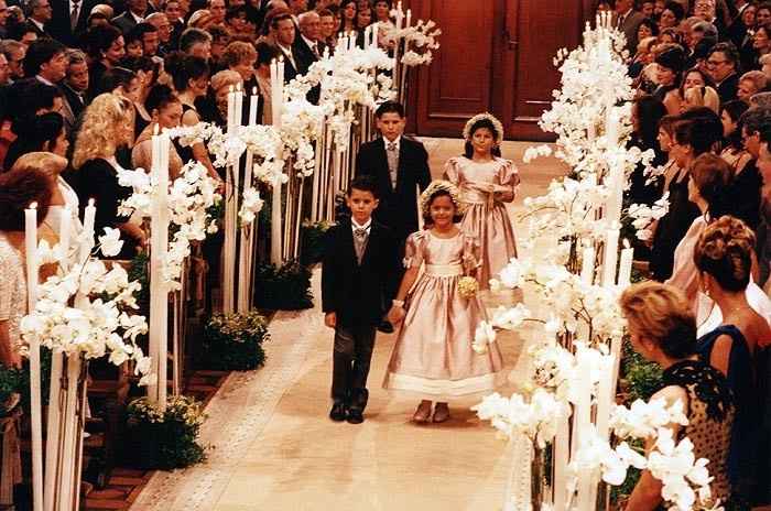 ROMANTIC THEMED WEDDING IN NOVEMBER ***