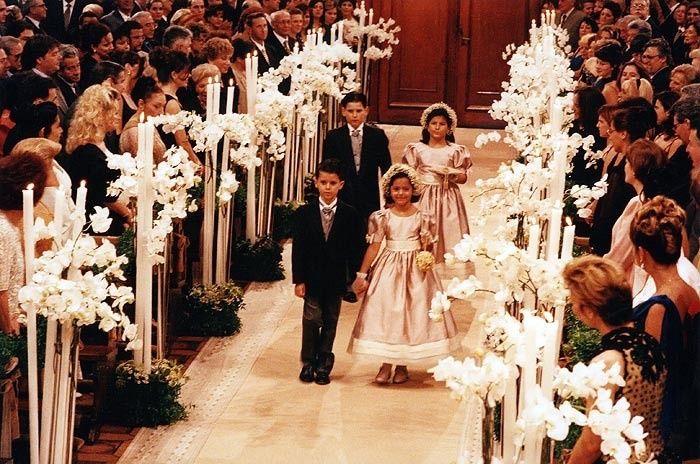 ROMANTIC THEMED WEDDING IN NOVEMBER ***
