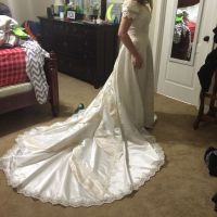 I LOVE my dress!!! Anyone wana share theirs? I'll show you mine!? LOL