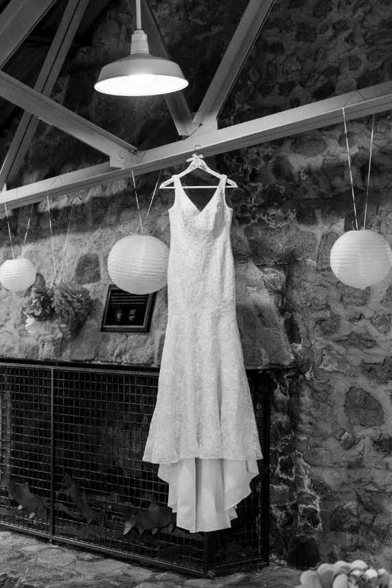 One month married today and Wedding pictures!!