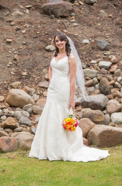 One month married today and Wedding pictures!!