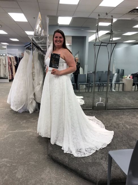 Ladies Getting Married in June- Let's See Those Dresses! 🌸❤🌸 10