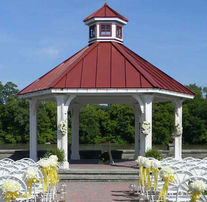 Gazebo store wedding decor
