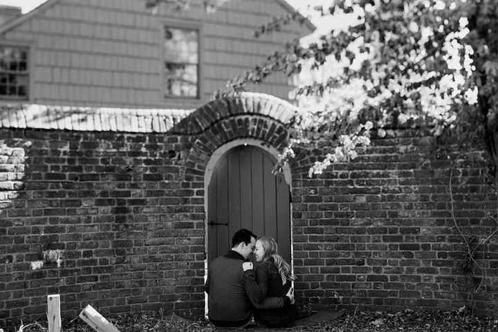 Engagement photos! (pics included)