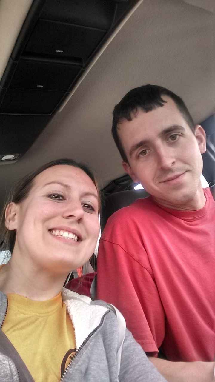 Who is behind that avatar? Selfie time!