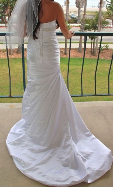 Help with my dress please