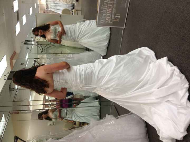 Dress shopping..PICS!!