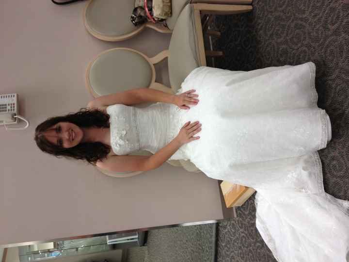Dress shopping..PICS!!