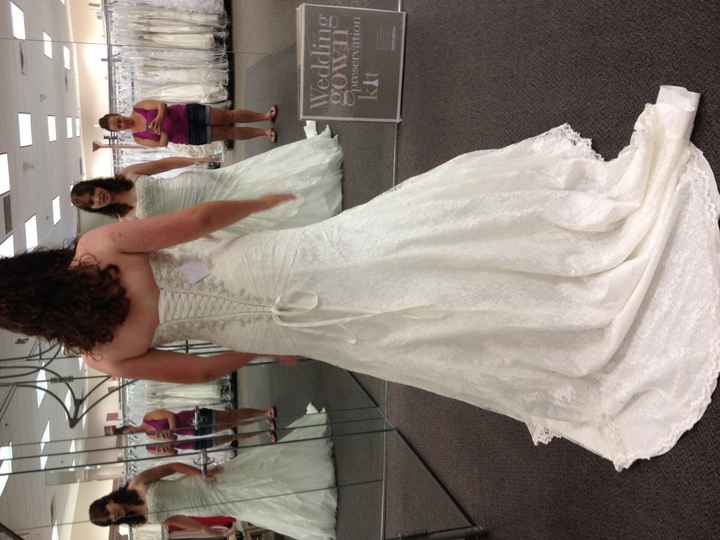 Dress shopping..PICS!!