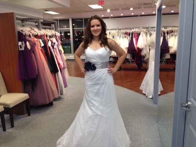 My dress is here! Pics & DIY!!