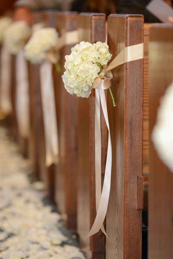 Aisle decor/pew decor