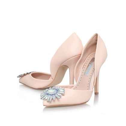 Show off your wedding shoes!