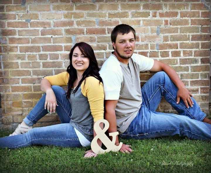 Engagement photo outfit!