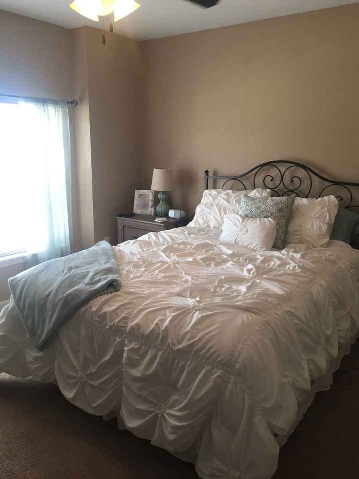 NWR: white comforters