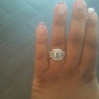 Love ring pics!