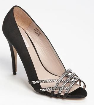 just can't find wedding shoes I love.
