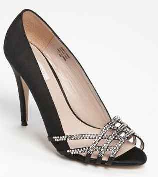 just can't find wedding shoes I love.