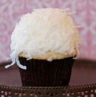 Lets see your wedding cake!(or cupcakes) How much did you pay?