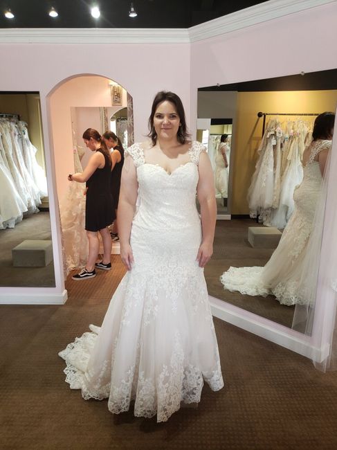 Dress shopping- Share your story! 8