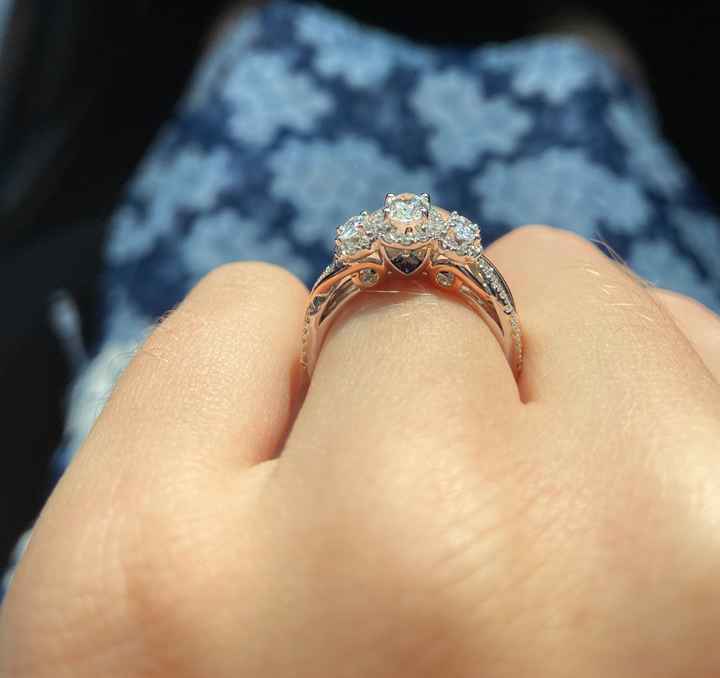 Brides of 2022! Show us your ring! - 1