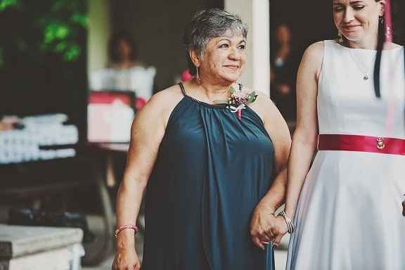 Update: More photos PG. 2 BAM!!!!! or as those snarky chickens like to call it......Bitch and Moan