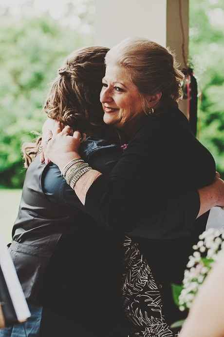 Update: More photos PG. 2 BAM!!!!! or as those snarky chickens like to call it......Bitch and Moan