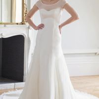 Wedding dress to cover the chest