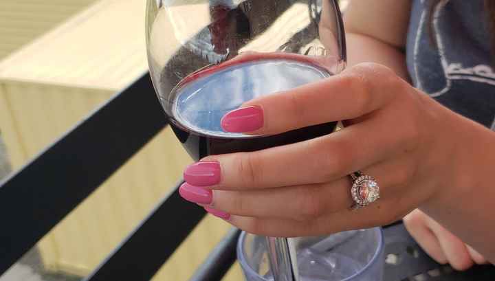 Diamond vs. gemstone vs. cubic zirconia - 1