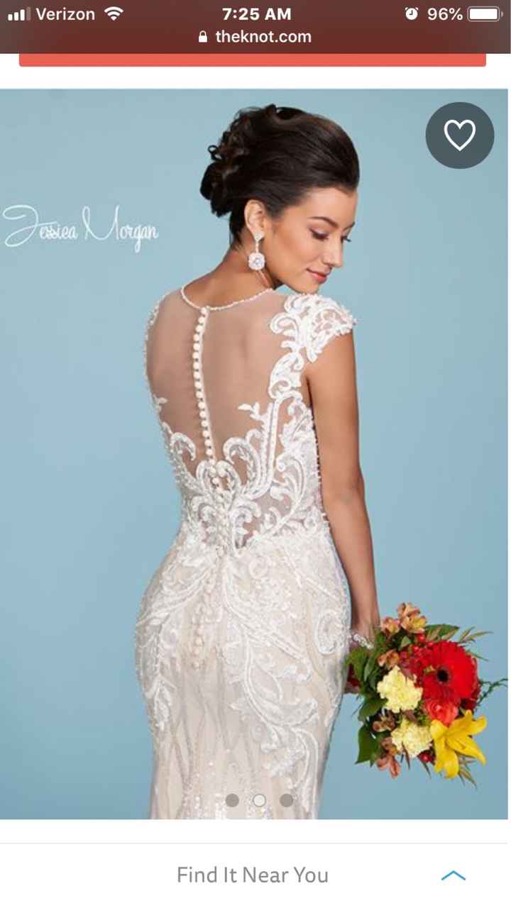 Show me your venue and dress! - 6