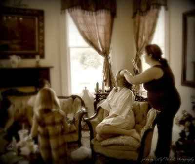 Whose getting dressed at a Hotel or Where are you getting dressed for Ceremony?