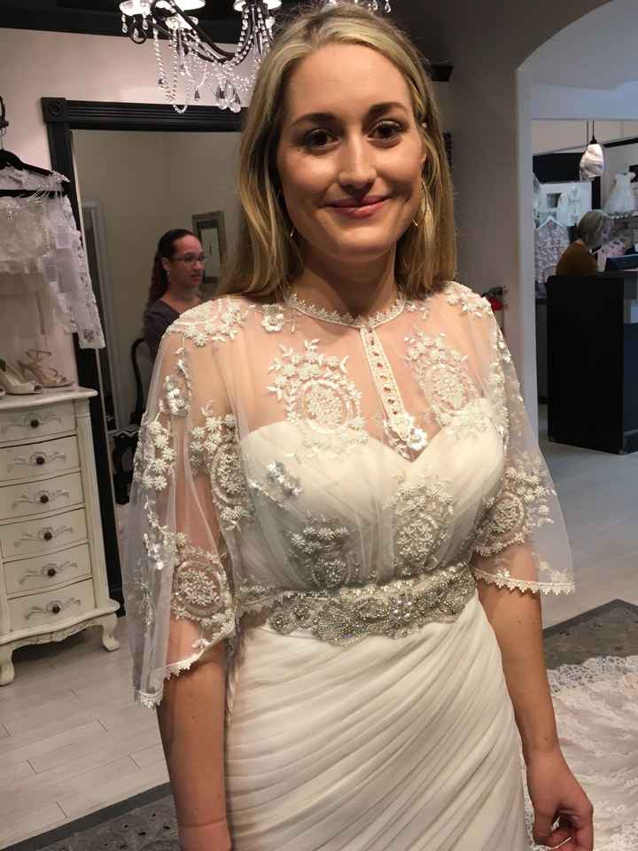My Dress!! Pics and question