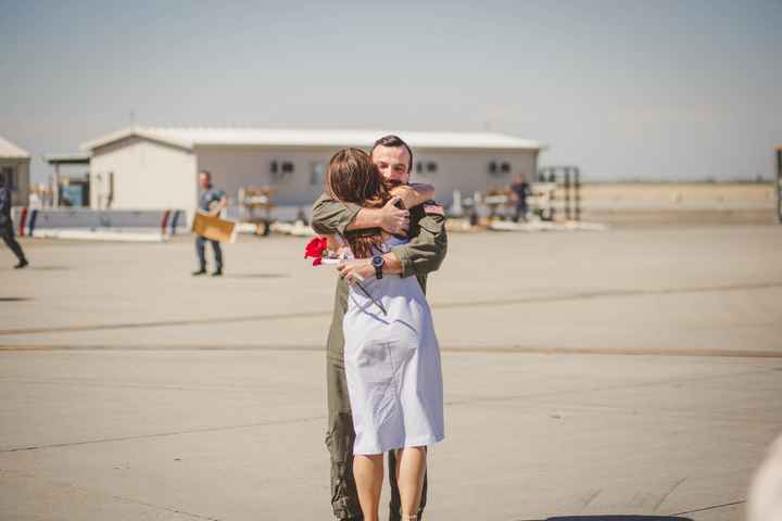 *Update with more pro pics* KWR: My FI is home! Military homecoming. Pic heavy