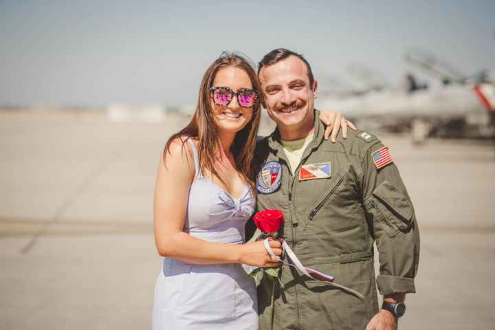 *Update with more pro pics* KWR: My FI is home! Military homecoming. Pic heavy