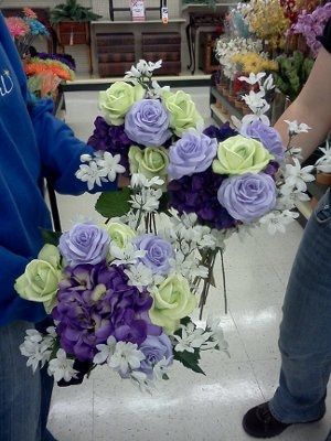 Is the cost of a bridal bouquet really this much?!