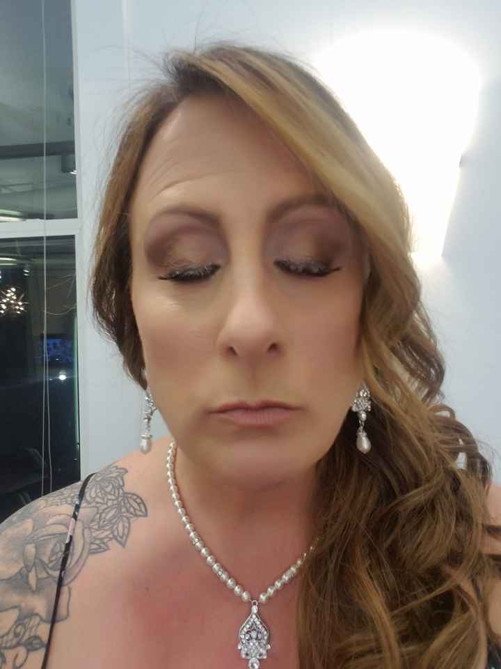 Underwhelmed by hair and makeup trial :×(