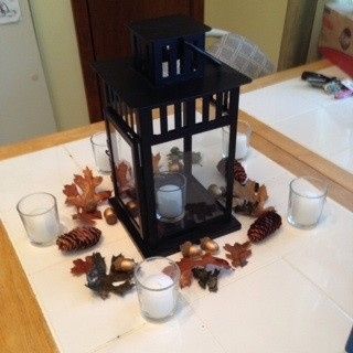 *pic* of my centerpieces! Which color linens should we use?
