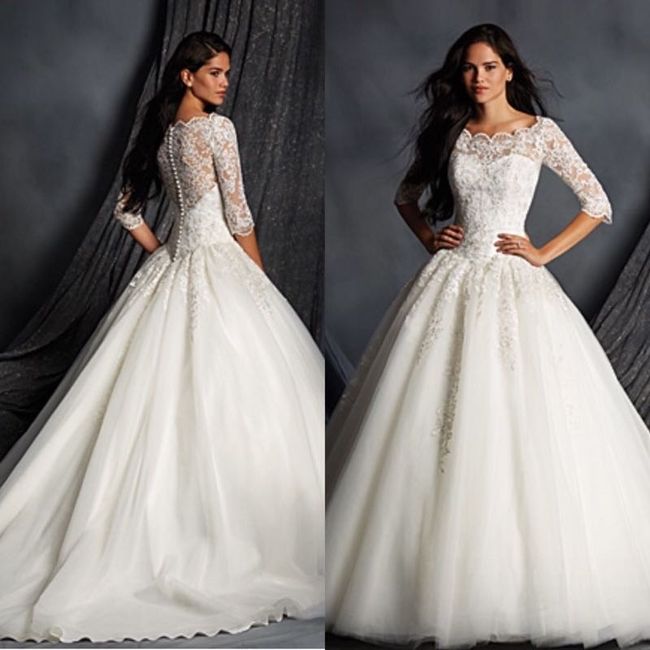 Show off your dress!!