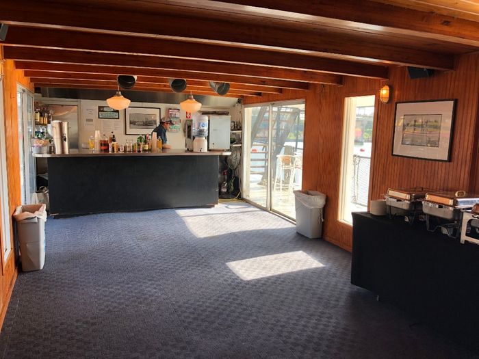 How much decor is really necessary??? 5