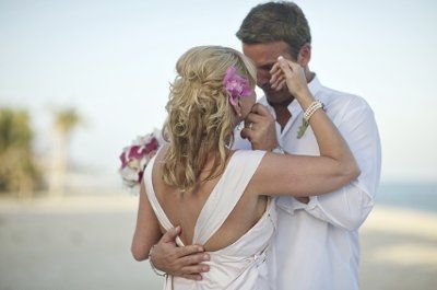 unique wedding poses
