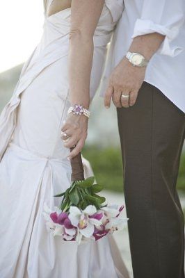 unique wedding poses