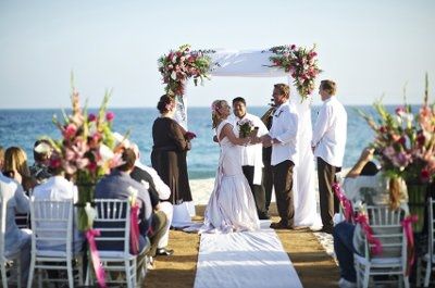 what are your colors and what season are/did you get married in?