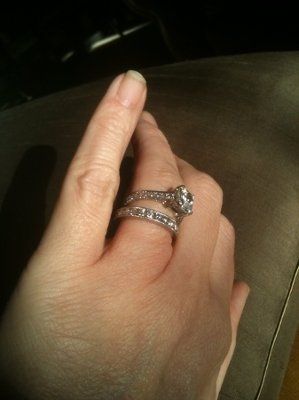 ok so I know a post like this was done not to long ago...but since we have some newbies..E-RINGS! lo