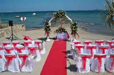 Everyone thinks I'm crazy for having a red and white beach wedding