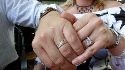 new girls=new rings