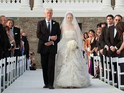 Photo of Chelsea's dress..
