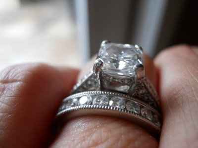 Show off your ring!! :-)