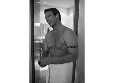 how about those sexy fellers?? (pic!)
