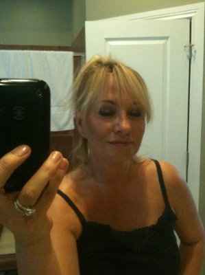 NWR: WW First Annual Diva Bathroom Pic Competition!!!!